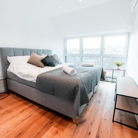 Triangle Penthouse Wien Exterior foto