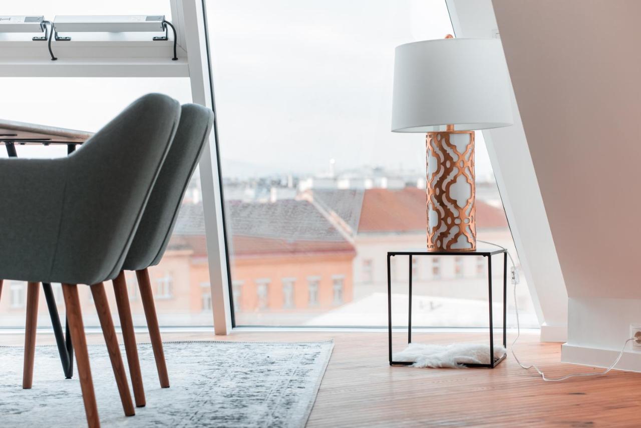 Triangle Penthouse Wien Exterior foto